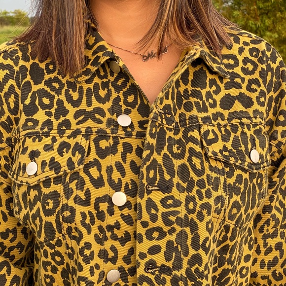 Leopard Jacket - Picture 2 of 3